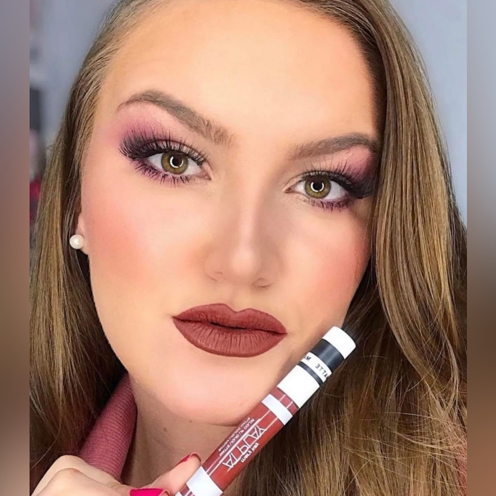 Mary Kay Matte Liquid Lipstick (Chai Adore You)